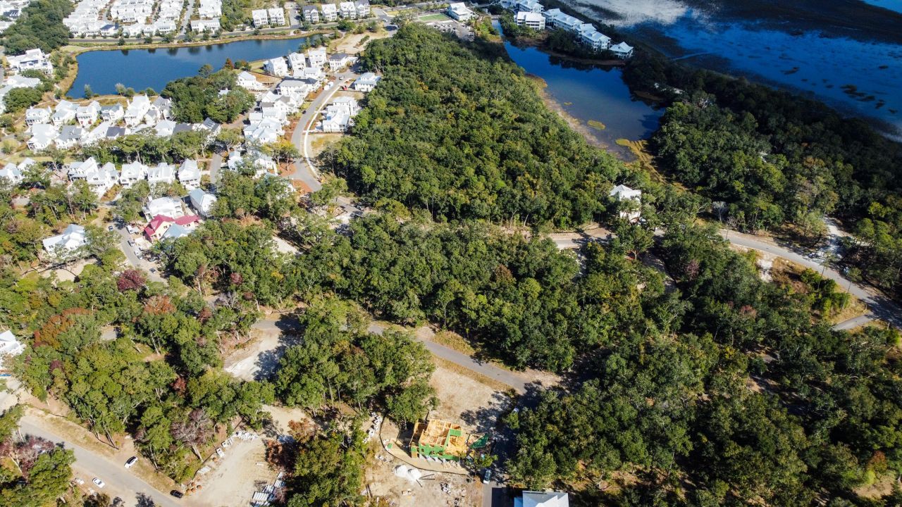 7021 Sounding Lane Photo 19