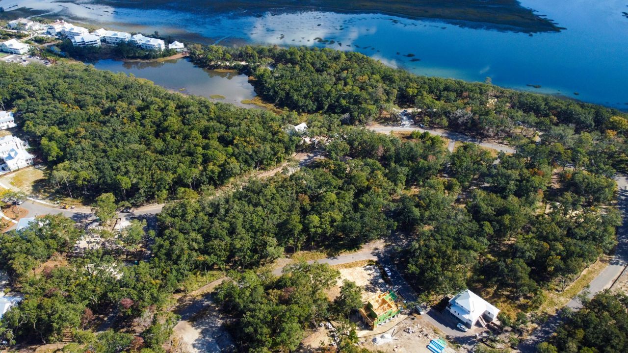 7021 Sounding Lane Photo 21