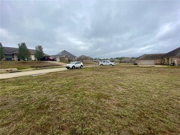 501 OCHO RIOS Drive, Pineville, LA 71360