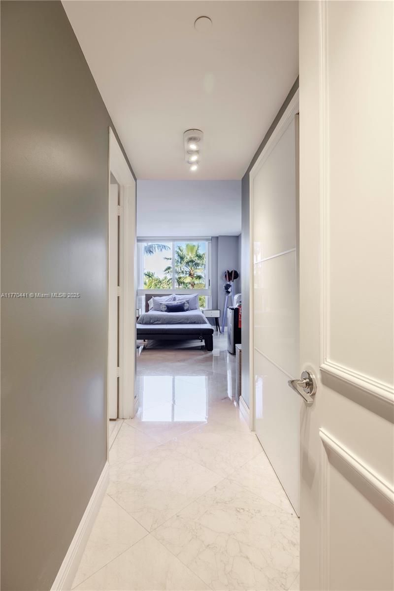 765 Crandon Blvd, Unit 307, Key Biscayne, FL 33149 Photo