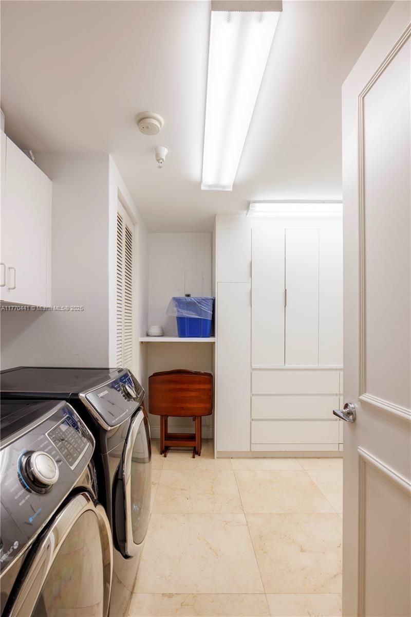 765 Crandon Blvd, Unit 307, Key Biscayne, FL 33149 Photo