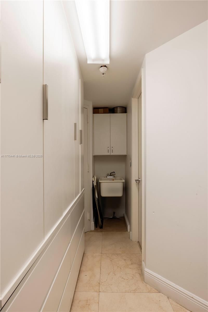 765 Crandon Blvd, Unit 307, Key Biscayne, FL 33149 Photo