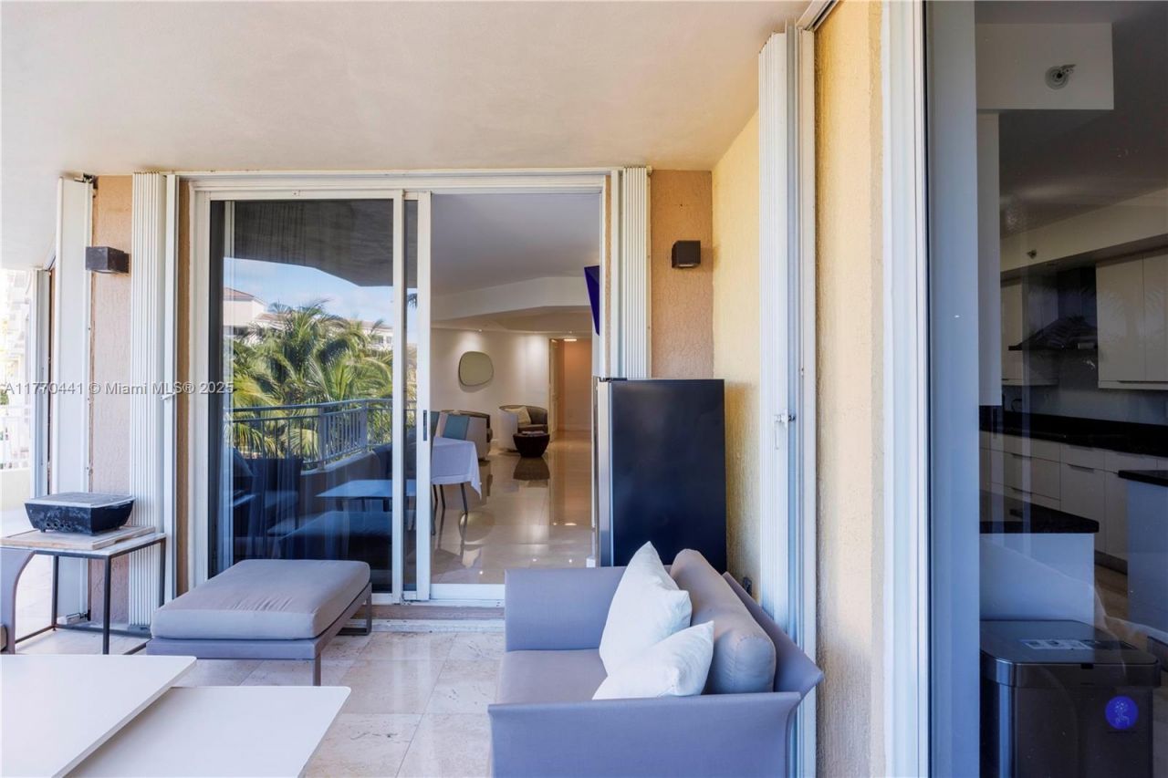 765 Crandon Blvd, Unit 307, Key Biscayne, FL 33149 Photo