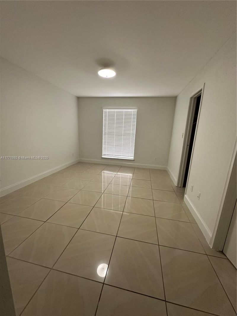 915 Riverside Dr, Unit 513, Coral Springs, FL 33071 Photo