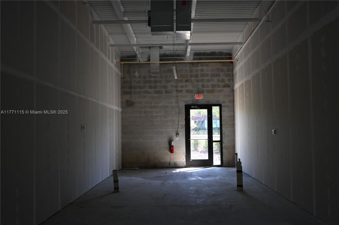 3370 Rouse Rd, Unit 109, Orlando, FL 32817 Photo