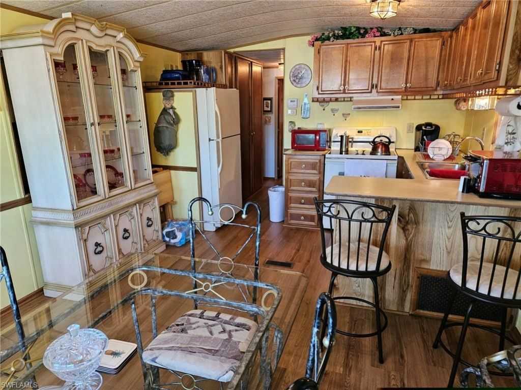 4 Onyx Dr, Unit 4O, Naples, FL 34114 Photo