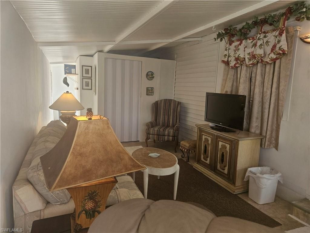 4 Onyx Dr, Unit 4O, Naples, FL 34114 Photo