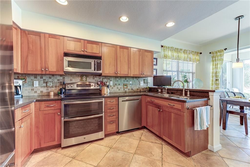 16550 Crownsbury Way, Unit 101, Fort Myers, FL 33908 Photo