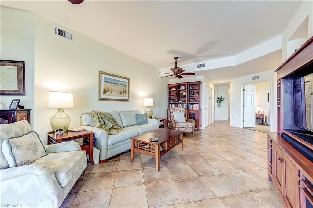 16550 Crownsbury Way, Unit 101, Fort Myers, FL 33908 Photo