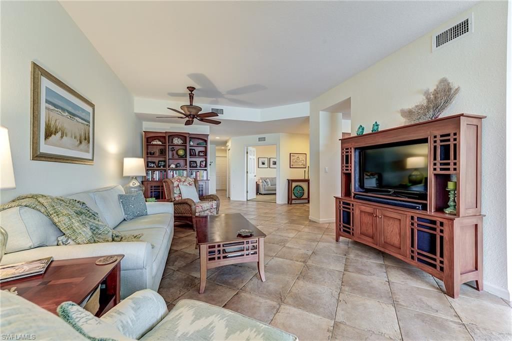 16550 Crownsbury Way, Unit 101, Fort Myers, FL 33908 Photo