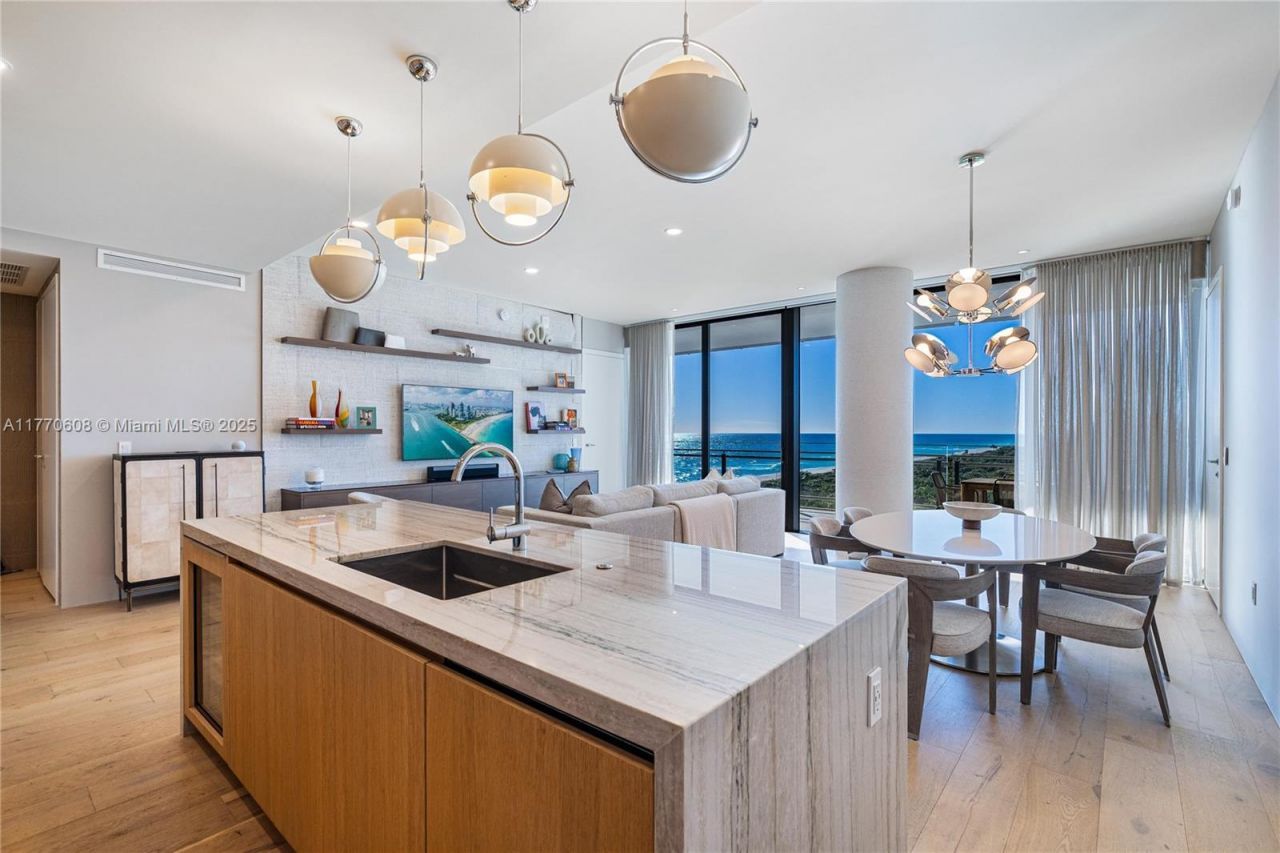 8701 Collins Ave, Unit 804, Miami Beach, FL 33154 Photo