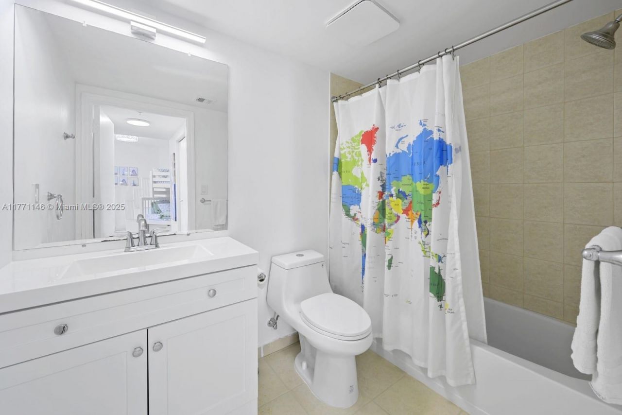 16699 Collins Ave, Unit 3306, Sunny Isles Beach, FL 33160 Photo