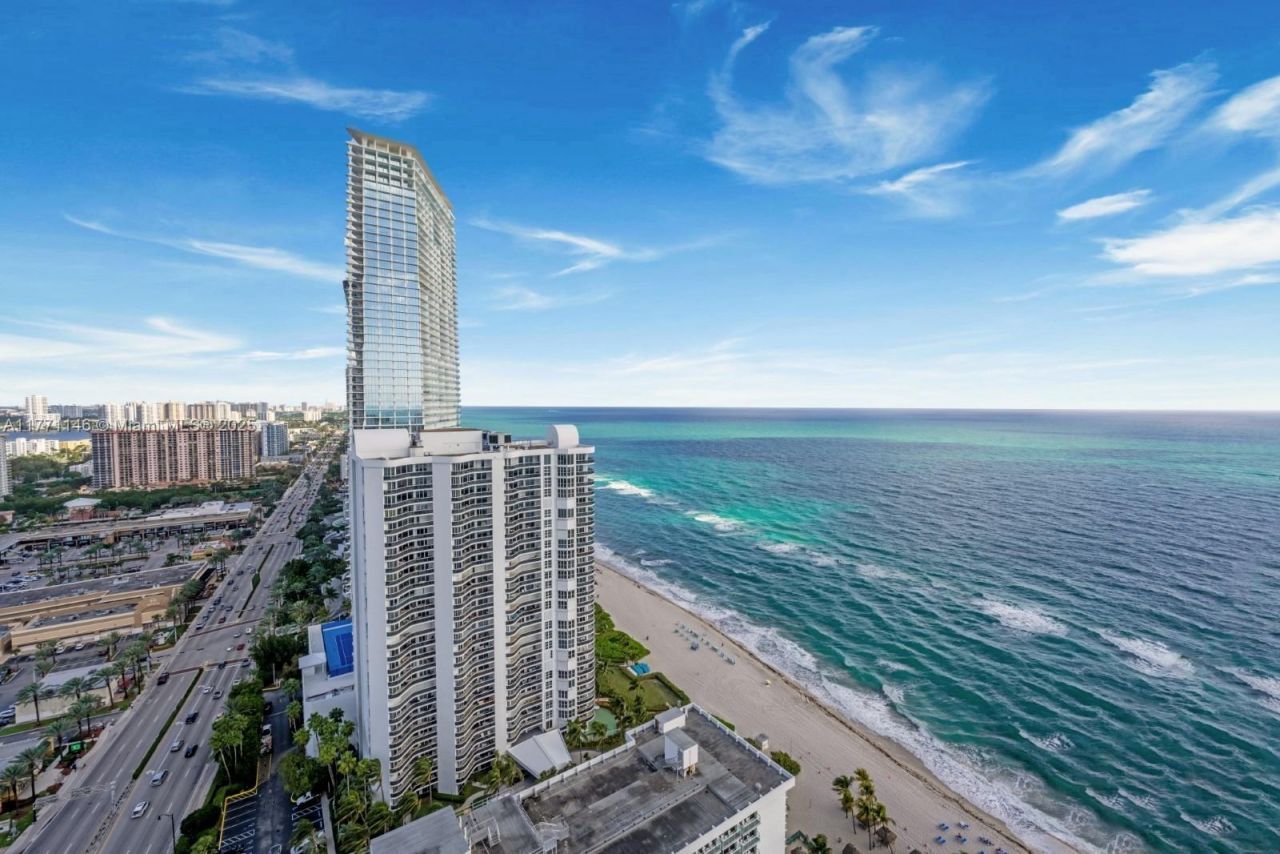 16699 Collins Ave, Unit 3306, Sunny Isles Beach, FL 33160 Photo