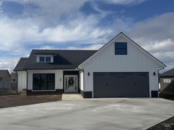 3714 Skyview Dr., Lewiston, ID 83501