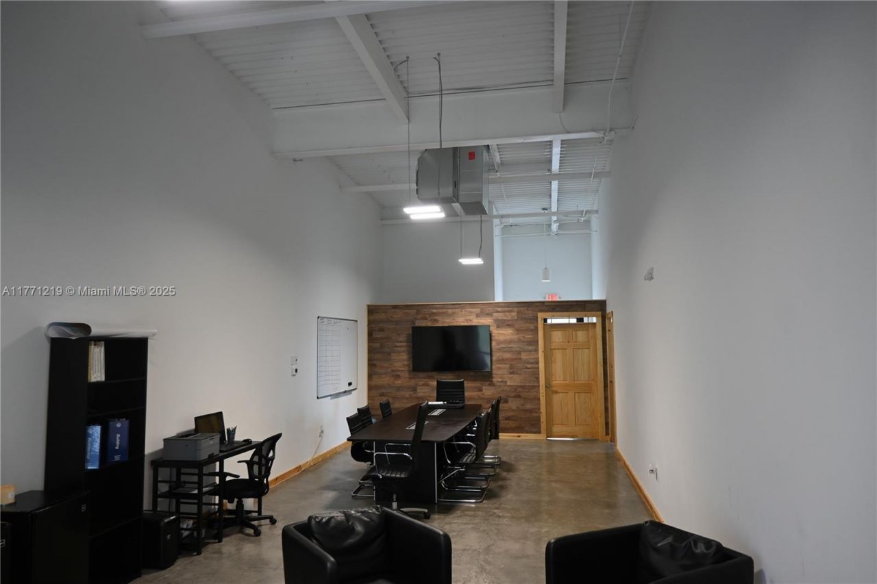 3370 Rouse Rd, Unit 119, Orlando, FL 32817 Photo