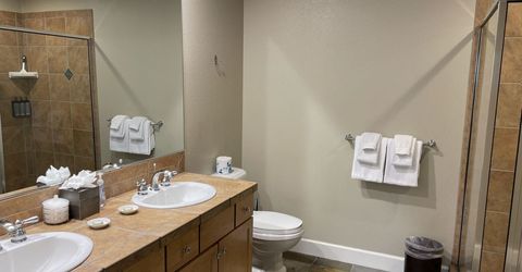 2100 North Village Drive, Truckee, CA 96961 Photo