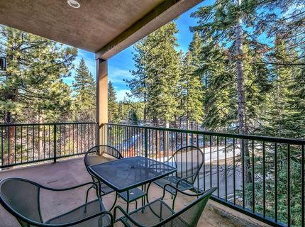2100 North Village Drive, Truckee, CA 96961 Photo