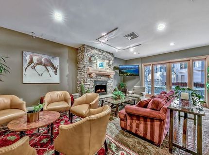 2100 North Village Drive, Truckee, CA 96961 Photo