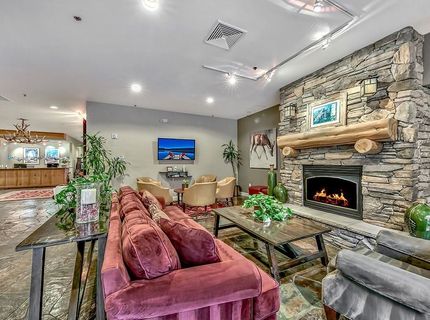 2100 North Village Drive, Truckee, CA 96961 Photo