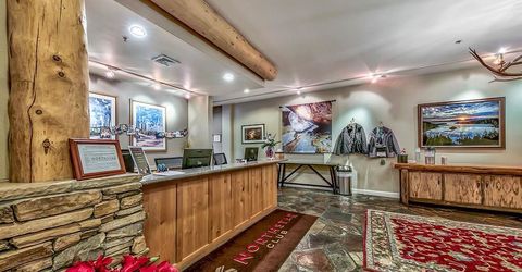 2100 North Village Drive, Truckee, CA 96961 Photo