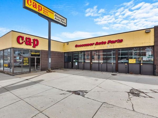 86 Winter St, Haverhill, MA 01830