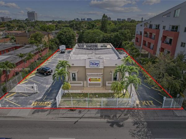 2924 W Flagler St, Miami, FL 33135