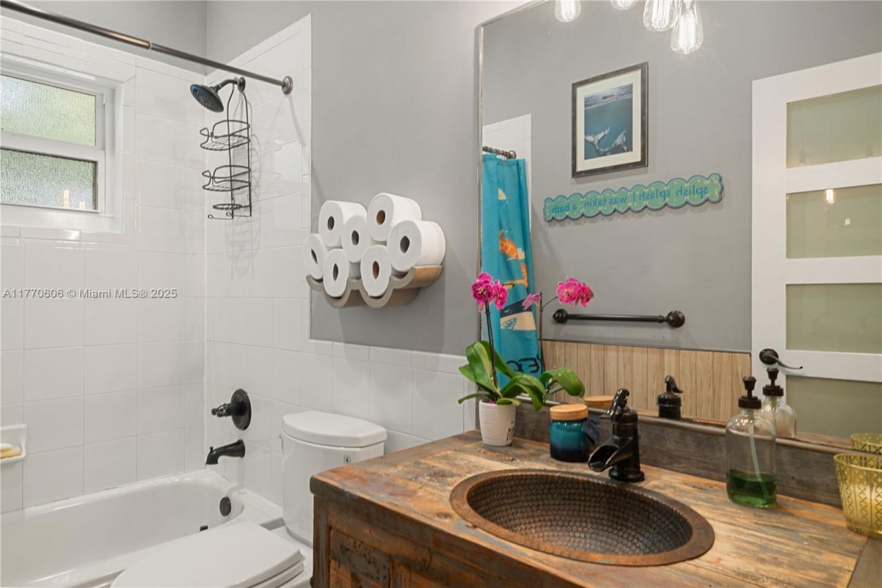 120 Coco Plum Rd S, Key Largo, FL 33037 Photo