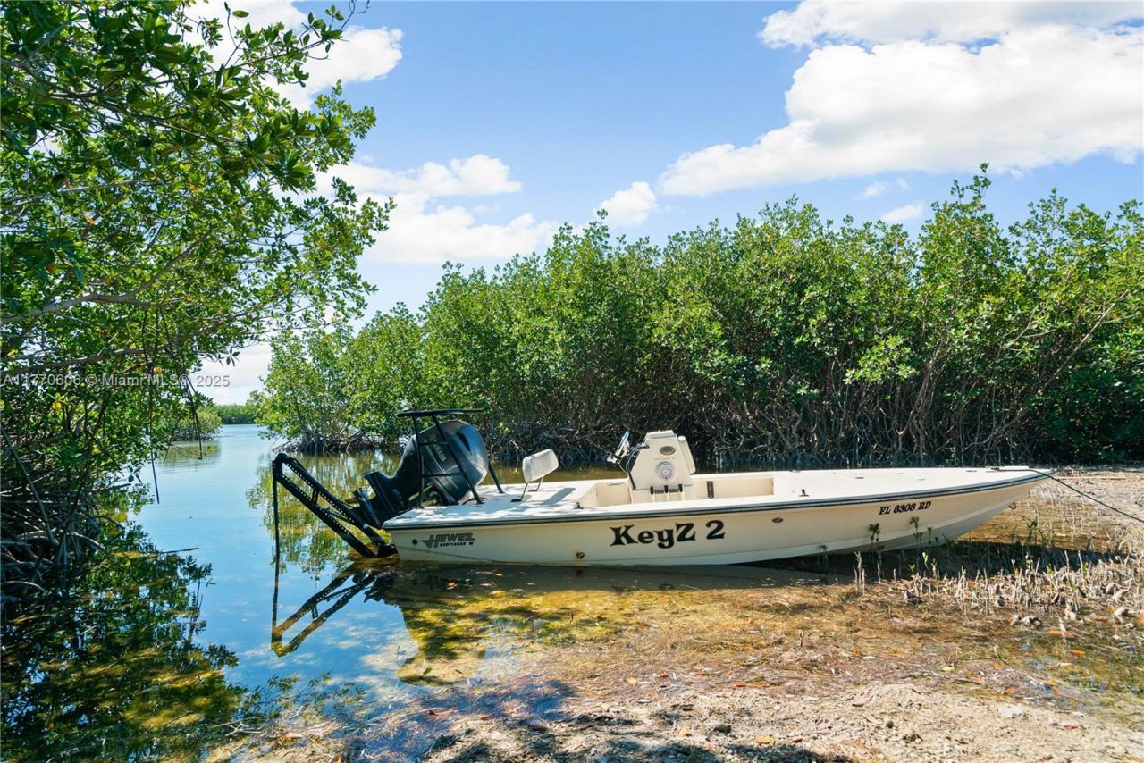 120 Coco Plum Rd S, Key Largo, FL 33037 Photo