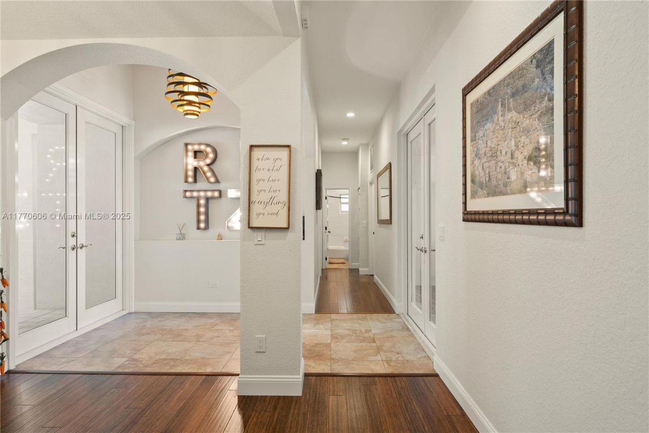 120 Coco Plum Rd S, Key Largo, FL 33037 Photo