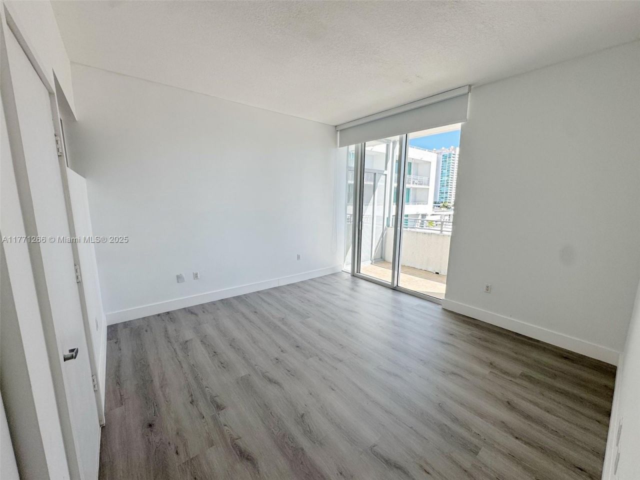 350 NE 24th St, Unit 1001, Miami, FL 33137 Photo