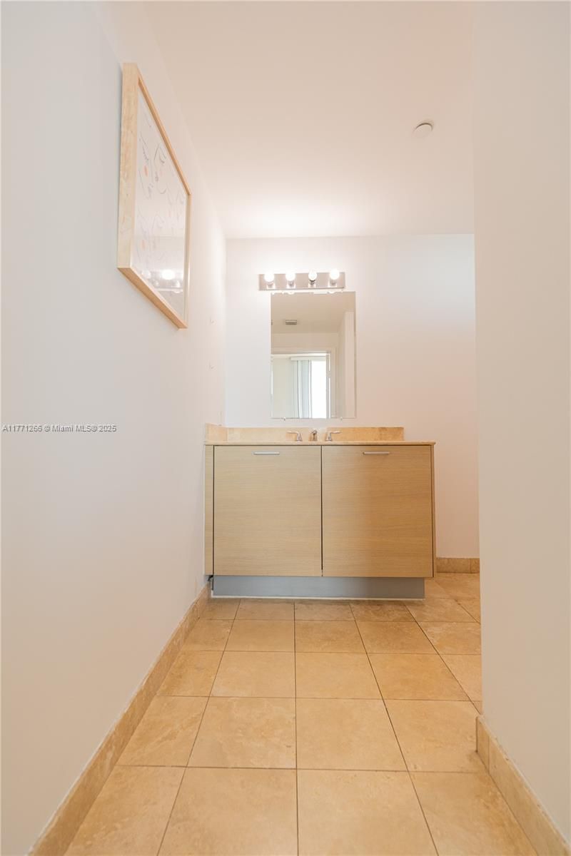 350 NE 24th St, Unit 1001, Miami, FL 33137 Photo