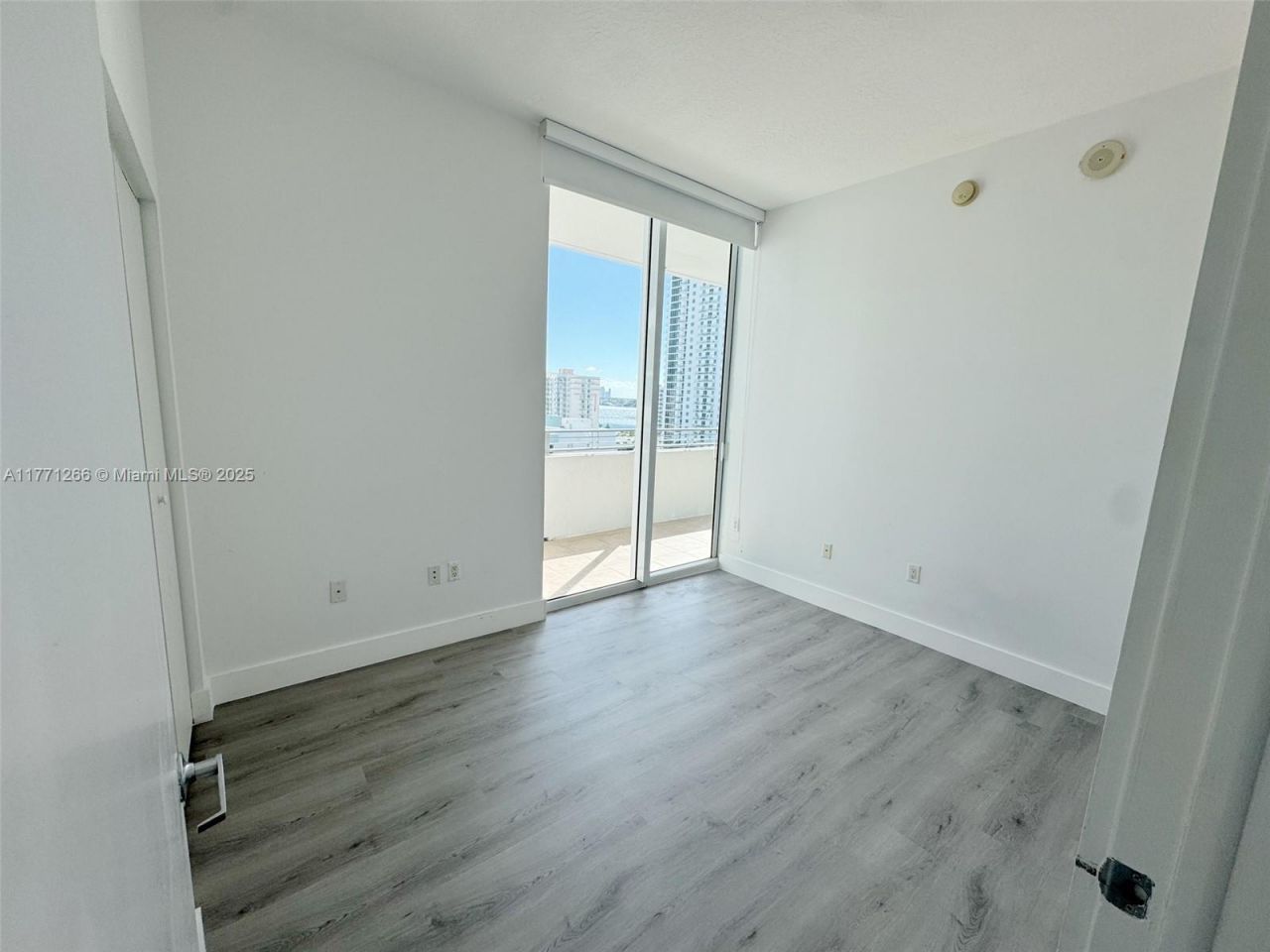 350 NE 24th St, Unit 1001, Miami, FL 33137 Photo