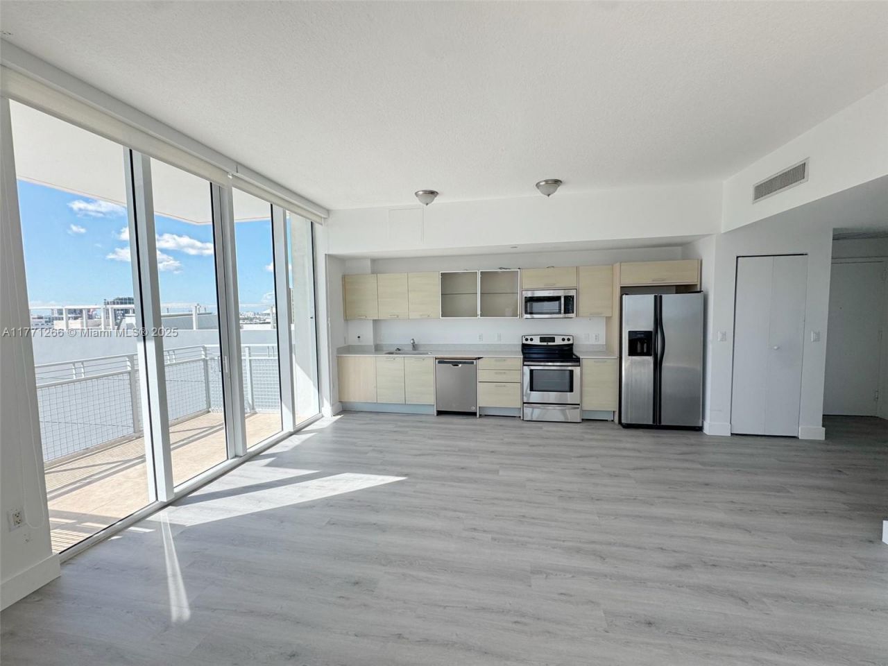 350 NE 24th St, Unit 1001, Miami, FL 33137 Photo