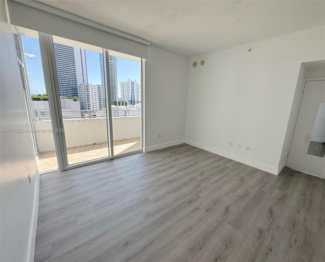 350 NE 24th St, Unit 1001, Miami, FL 33137 Photo