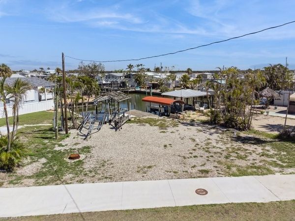 1603 Main ST, FORT MYERS BEACH, FL 33931