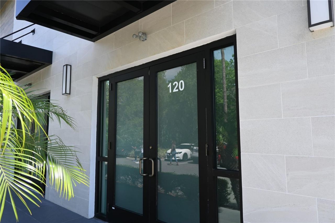 3370 Rouse Rd, Unit 120, Orlando, FL 32817 Photo
