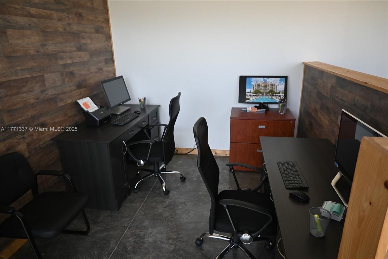 3370 Rouse Rd, Unit 120, Orlando, FL 32817 Photo