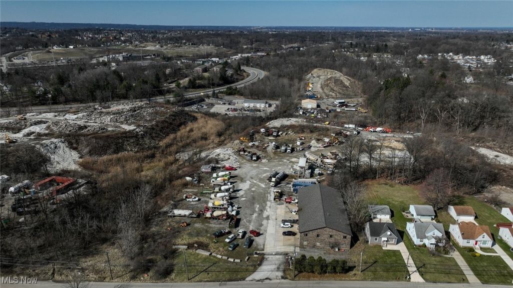 4860 Orchard Road, Cleveland, OH 44128 Main Photo