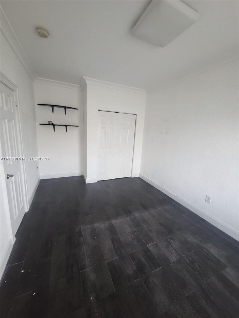 1611 Michigan Ave, Unit 25, Miami Beach, FL 33139 Photo