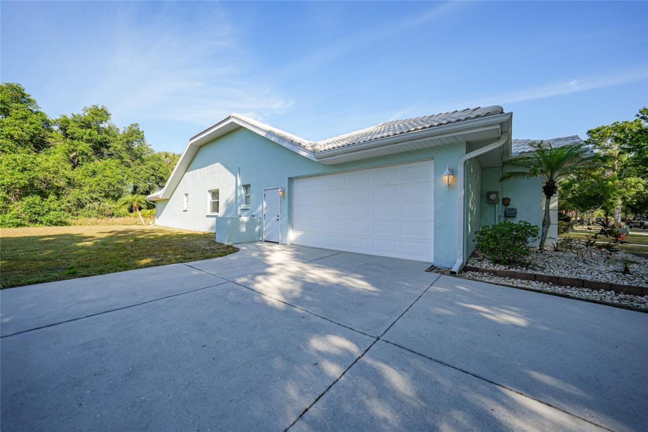 1065 Harbour Glen Place, Punta Gorda, FL 33983 Photo