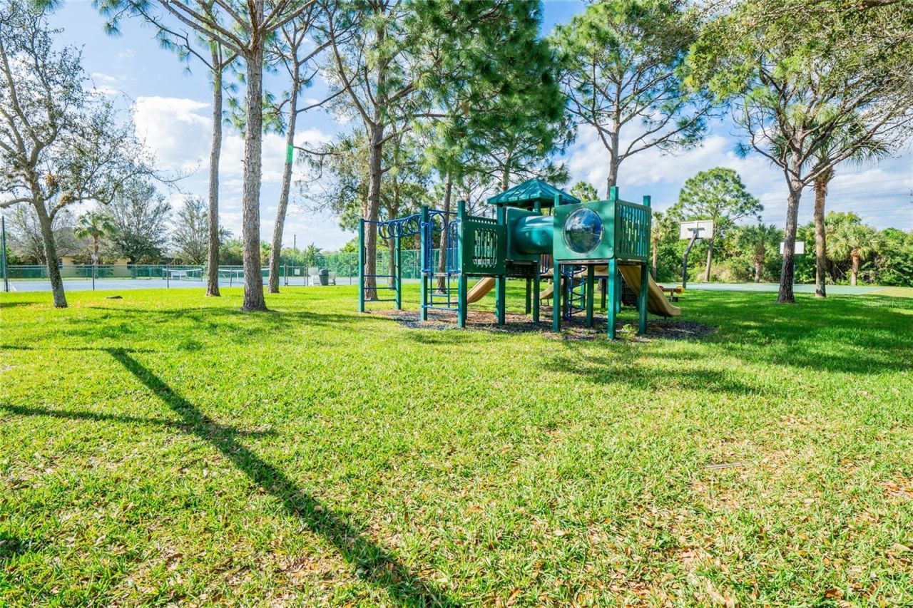 1065 Harbour Glen Place, Punta Gorda, FL 33983 Photo