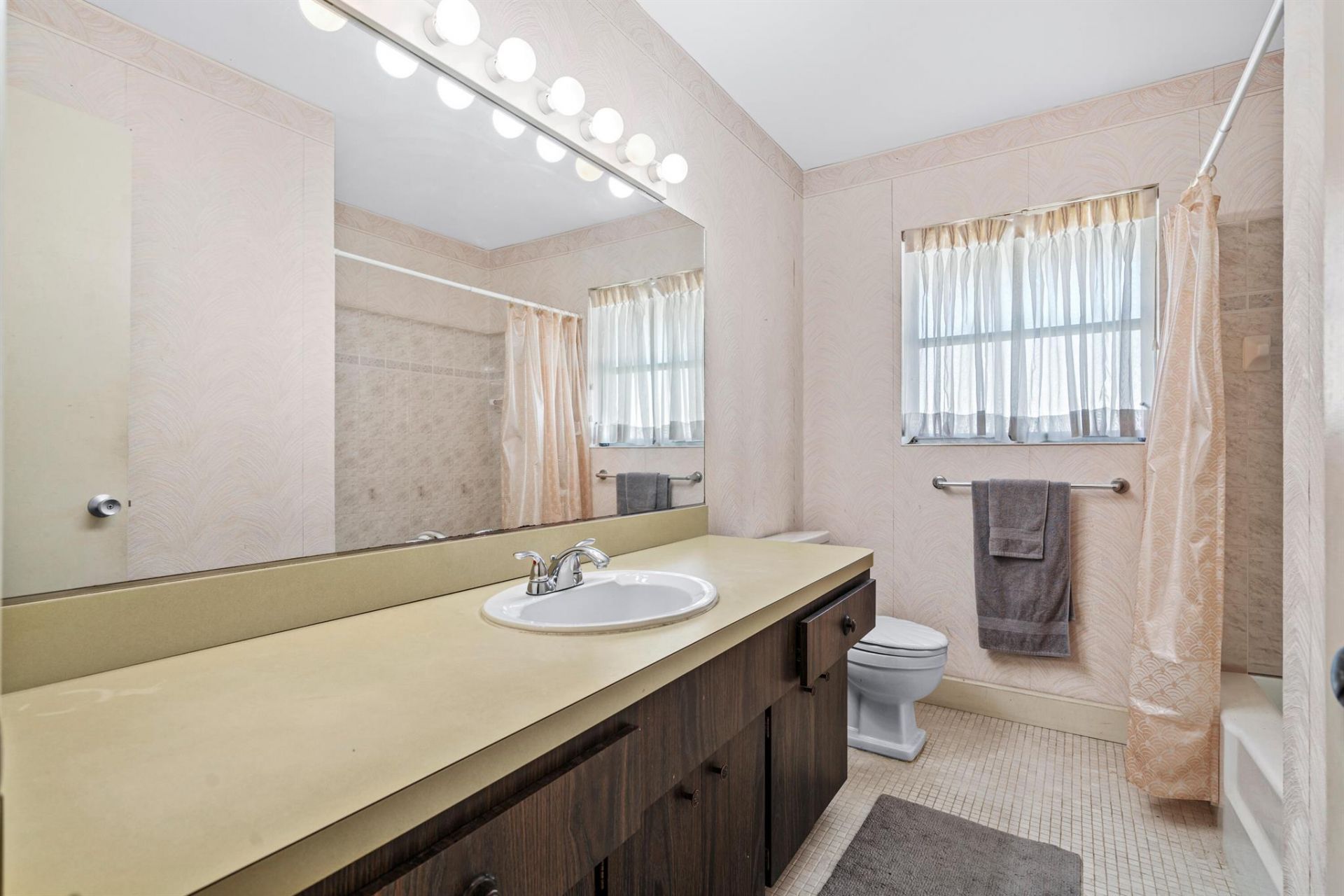 4705 Holly Drive, Palm Beach Gardens, FL 33418 Photo