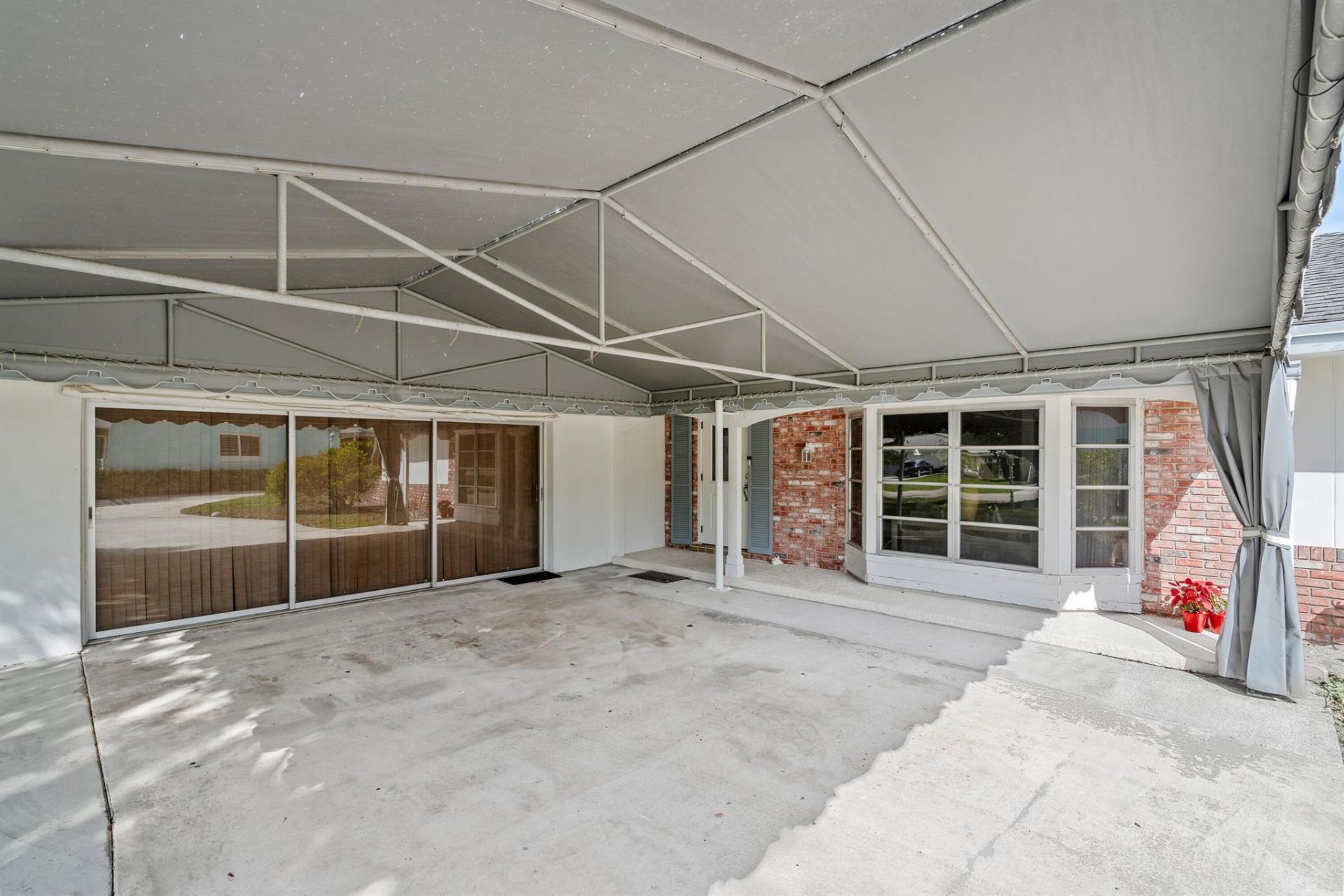 4705 Holly Drive, Palm Beach Gardens, FL 33418 Photo