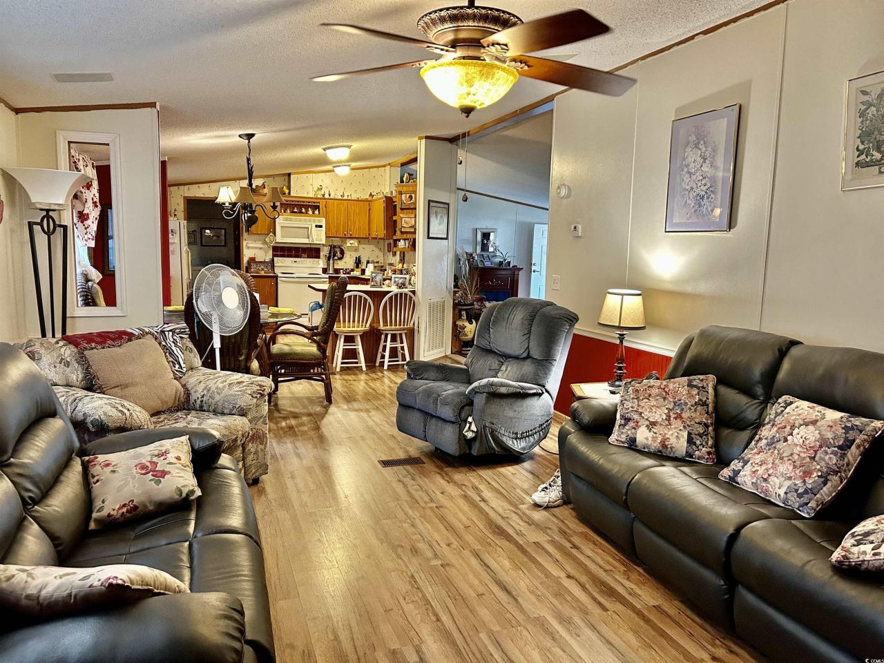 400 Wagon Wheel Loop Photo 11