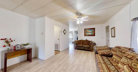 12 Commodore Ct, Sacramento, CA 95838 Photo