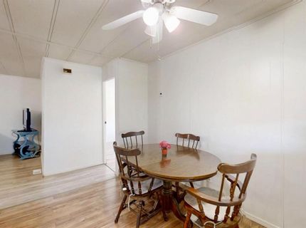 12 Commodore Ct, Sacramento, CA 95838 Photo