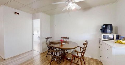 12 Commodore Ct, Sacramento, CA 95838 Photo