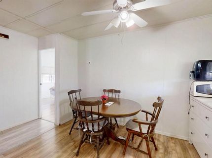 12 Commodore Ct, Sacramento, CA 95838 Photo