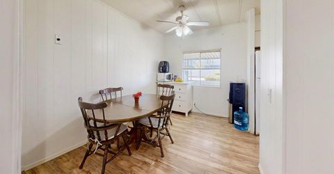 12 Commodore Ct, Sacramento, CA 95838 Photo