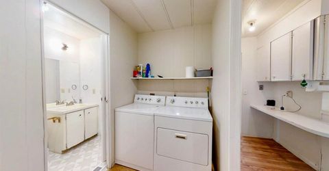 12 Commodore Ct, Sacramento, CA 95838 Photo